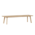 Licht eikenhouten eettafel van sackit met verfijnde facetten en taps toelopende poten voor een tijdloos Scandinavisch interieur