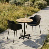 Kirra Cafe Table Noir & 2 Patio Chair No. One in Taupe / Noir van sackit in een buitenomgeving