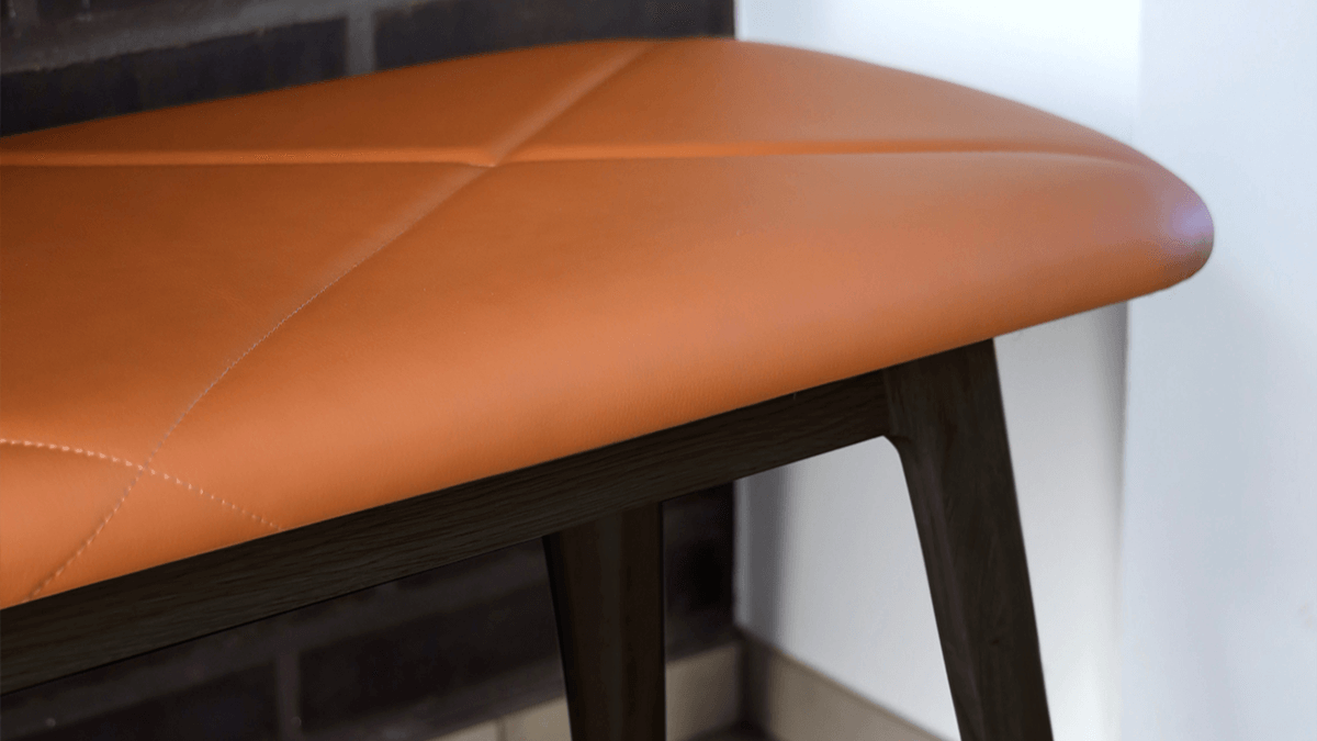 Nordic Bench - Dark Stained Oak - Bank in prachtig Deens ontwerp