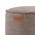 Close-up van een beige canvas poef van sackit met een decoratieve gevlochten rand en leren label met sackit logo