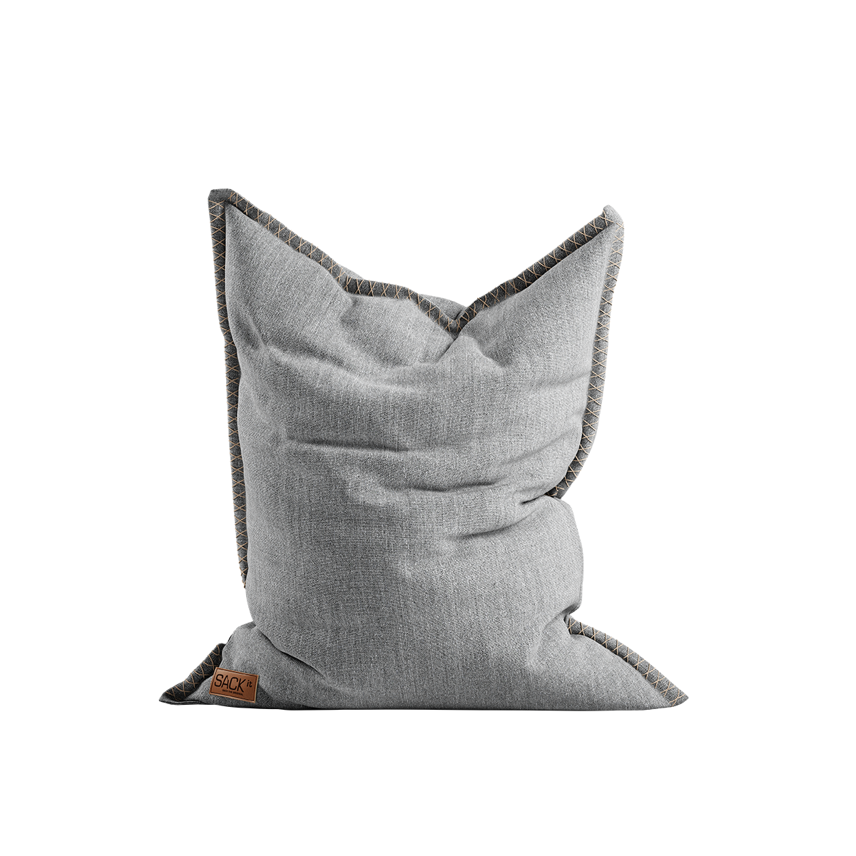 Grijze sackit Cobana zitzak voor binnen en buiten met stevig geweven bekleding en royale comfortabele vorm op zwarte achtergrond