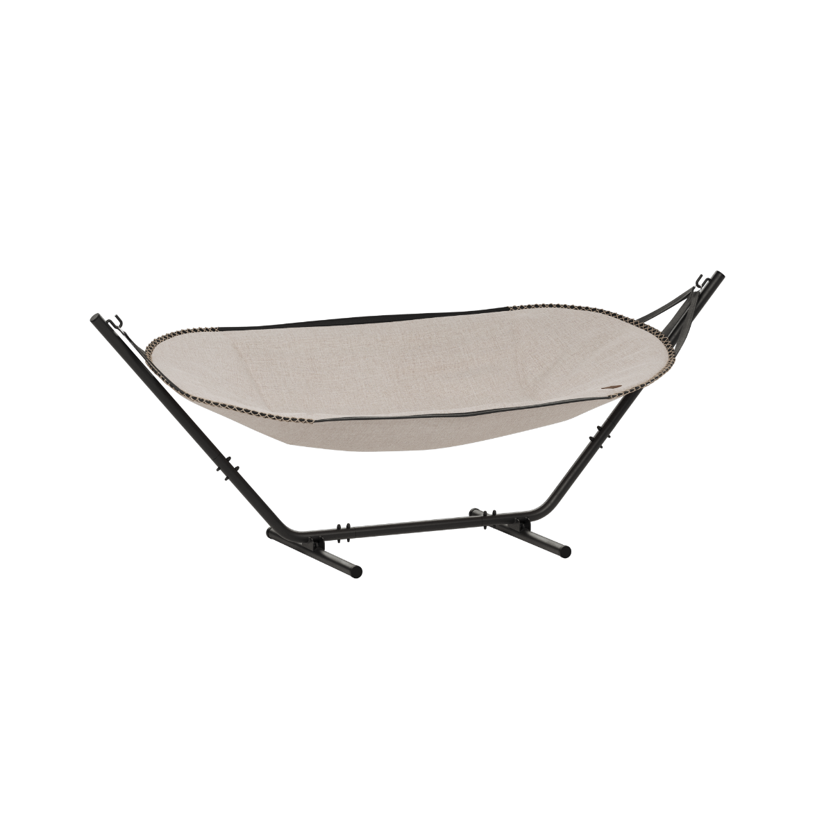 Lichtbeige Cobana hangmat met stevig zwart frame van sackit voor comfortabel ontspannen in de tuin op het terras of bij het vakantiehuis