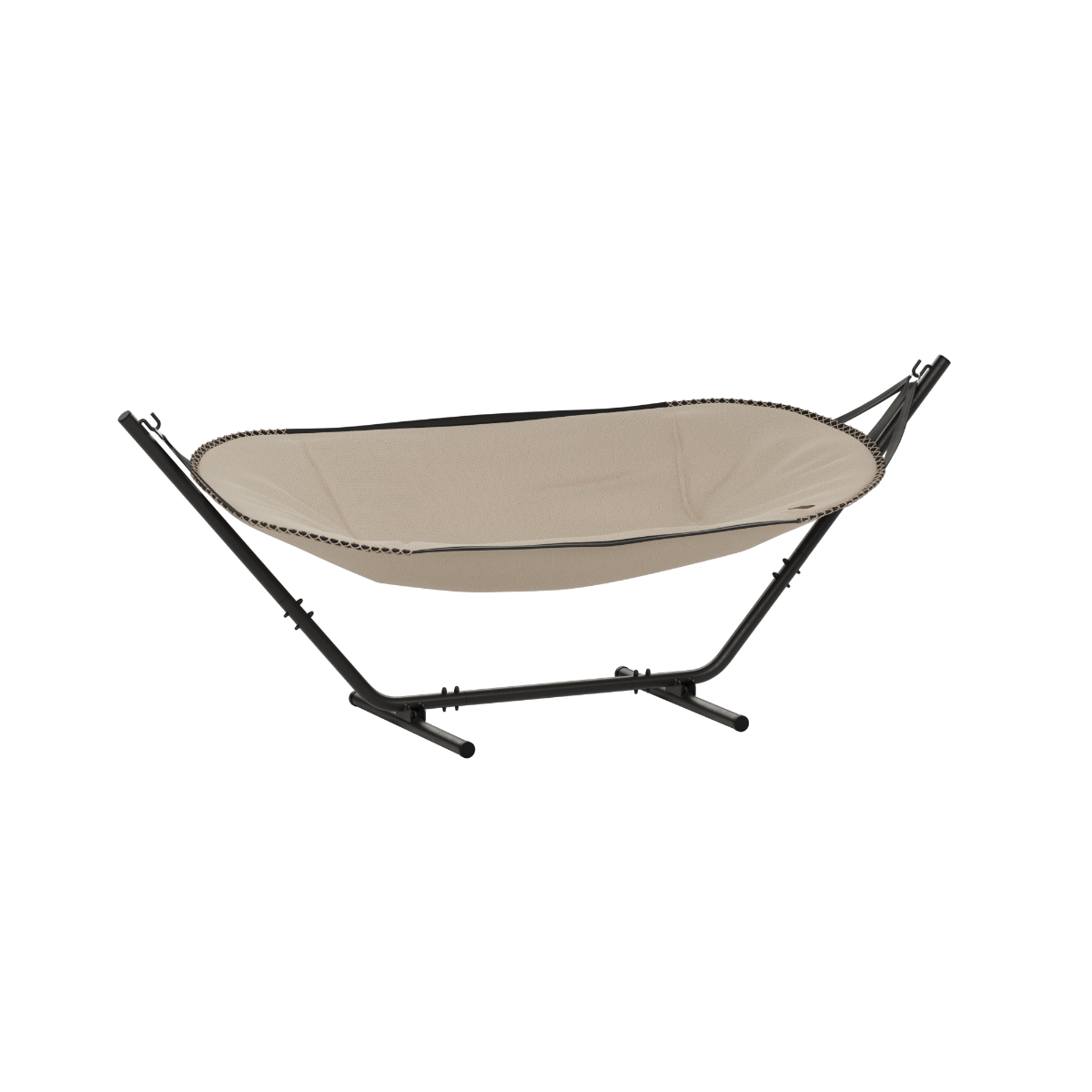 Beige Cobana hangmat van sackit met zwart metalen frame voor comfortabel ontspannen in de tuin of op het terras
