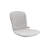 Lichtgrijs zitkussen voor de Patio Chair no. One van sackit met zachte bekleding en ergonomische vorm voor comfortabel buiten zitten in Scandinavisch design