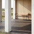 Kirra Patio Bench in Noir van sackit in een buitenomgeving