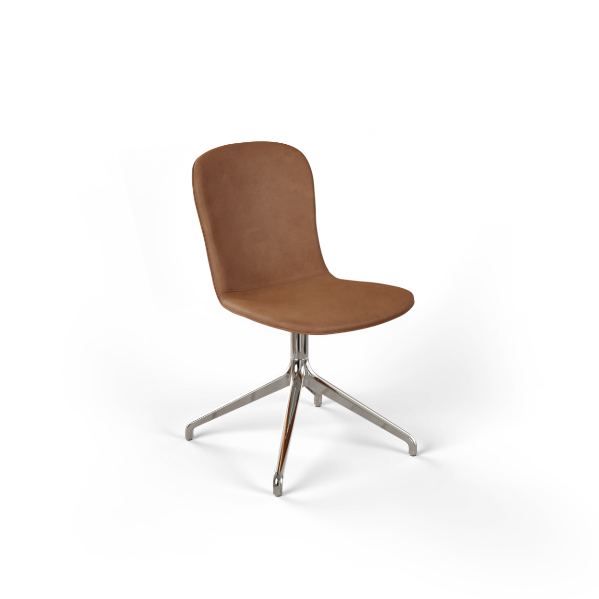 Bruine eetkamerstoel met gevormde zitting en glanzende draaivoet van sackit voor een modern Scandinavisch interieur