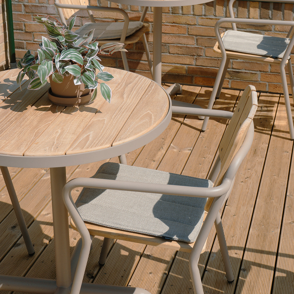  | Kirra Patio Chair - Cushion - Kirra Sand | SACKit