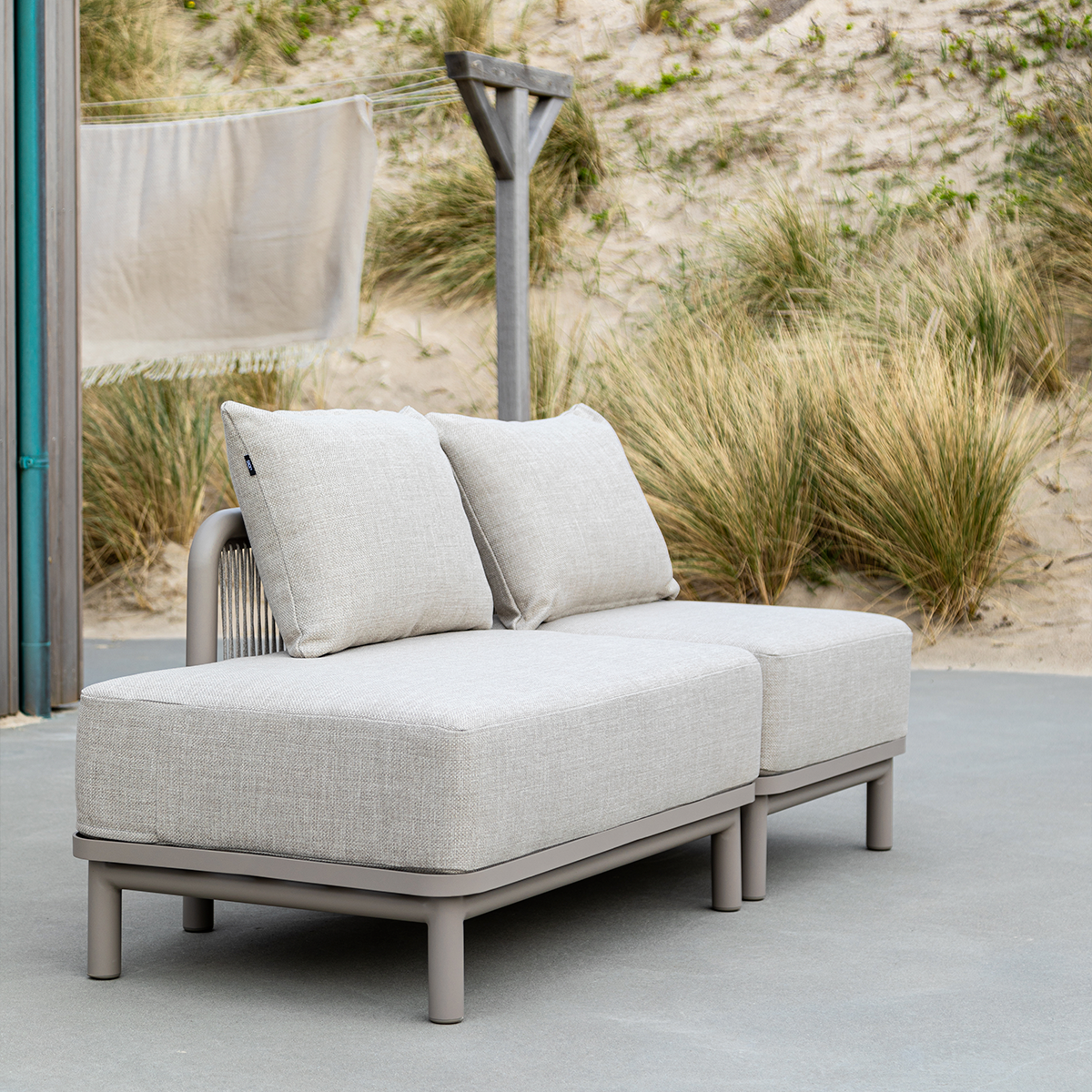 Kirra Lounge Sofa - 3 seater w/ open end