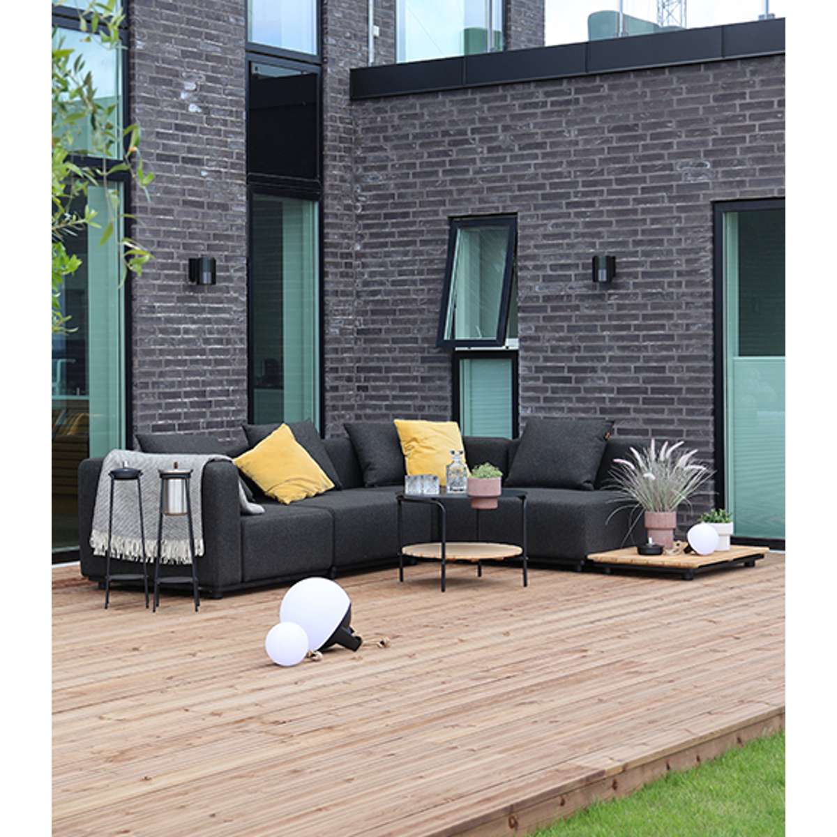 Cobana Lounge Sofa - 4 seater corner sofa