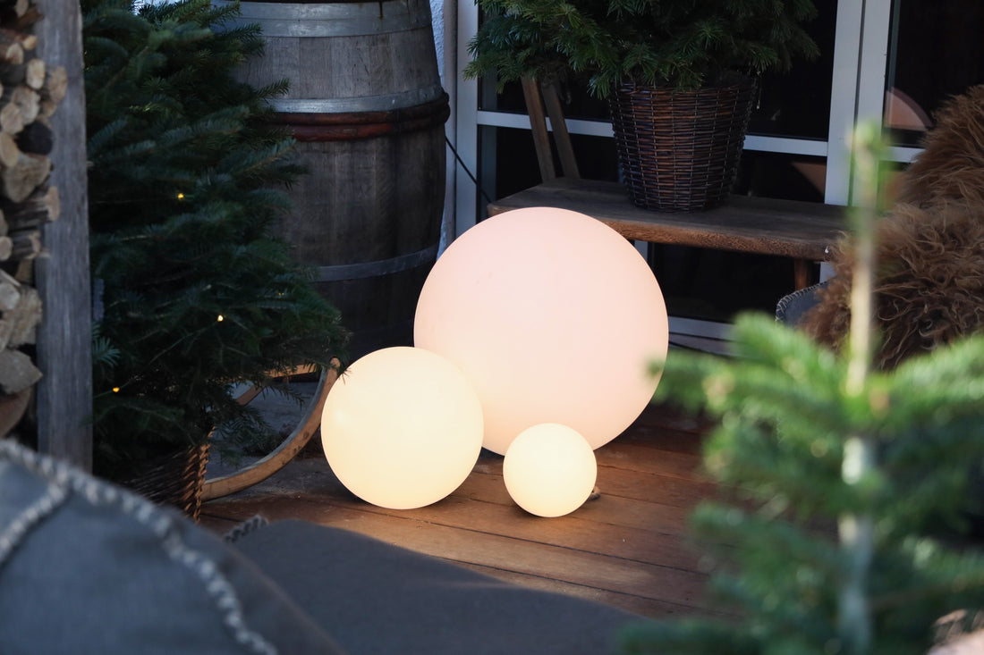 Outdoor lamps from SACKit create atmosphere at Café Peace