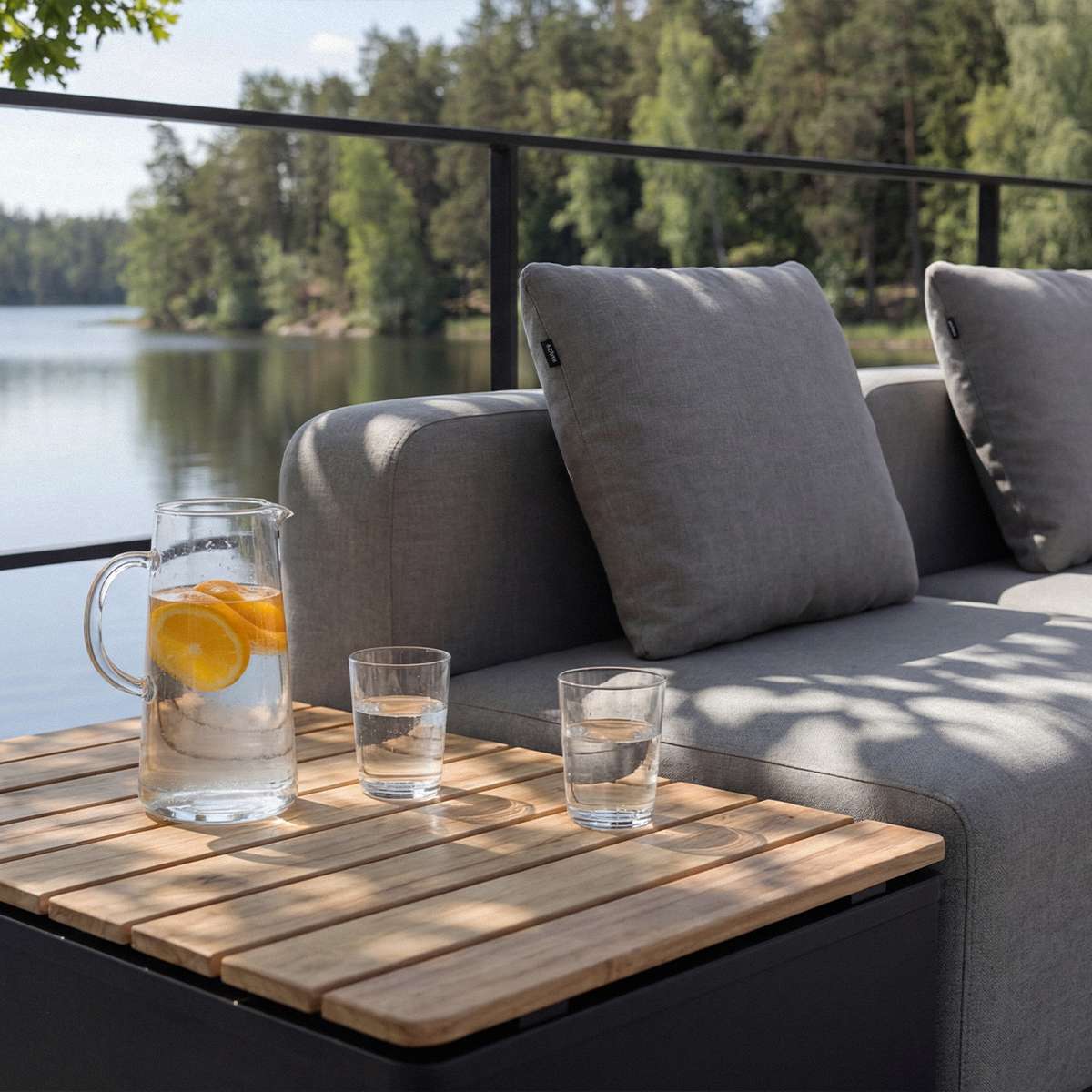Cobana Lounge Sofa - 3 seater w/ Patio Storage Table