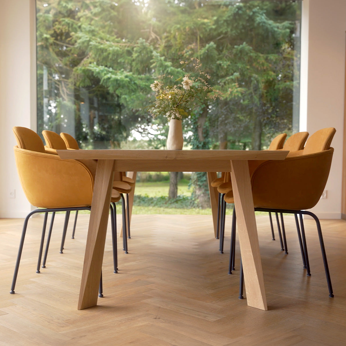 Edge Dining Table - 240x100 cm