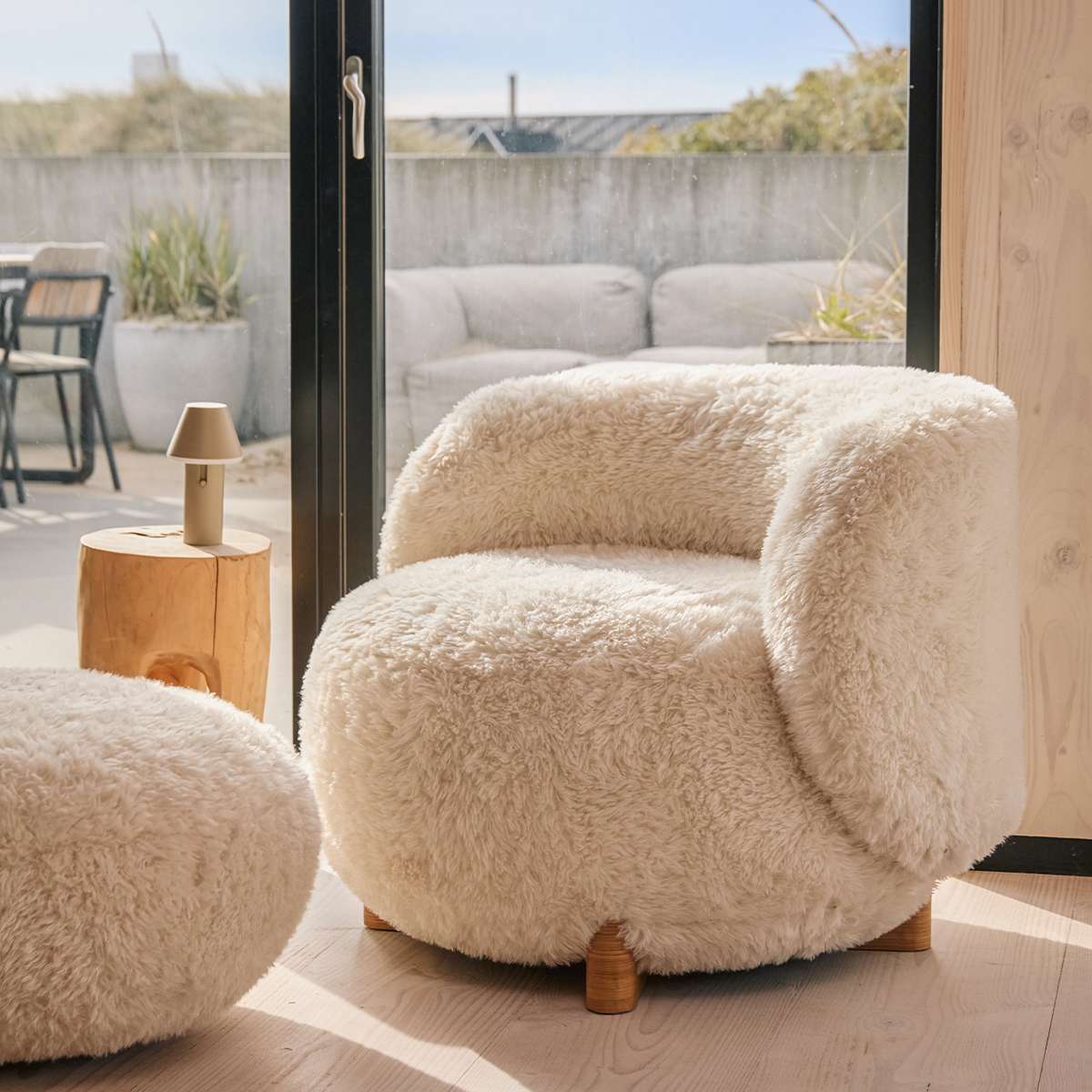 Favn Lounge Chair & Pouf