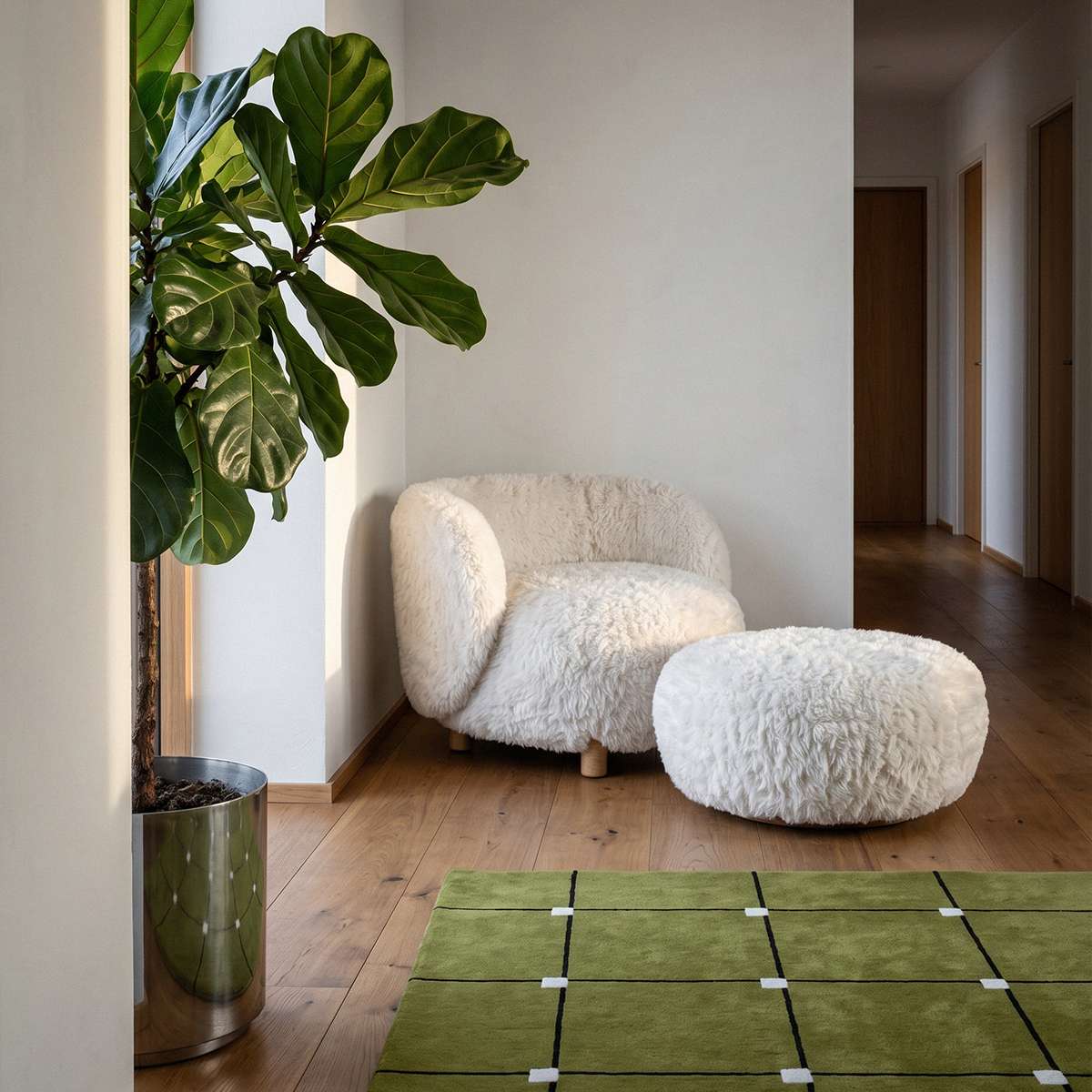 Favn Lounge Chair & Pouf