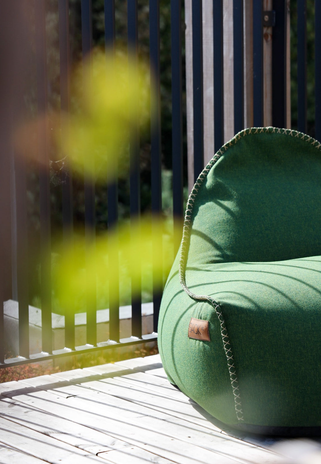 Close-up van de duurzame Cobana-stof op de SACKit Lounge Chair bij Hotel GSH
