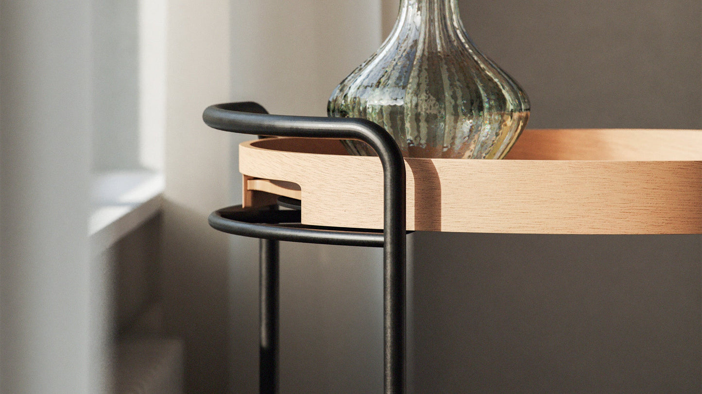 Serving Table w/ Nordic Serving Tray - Indoor dienbladtafel met serveerblad