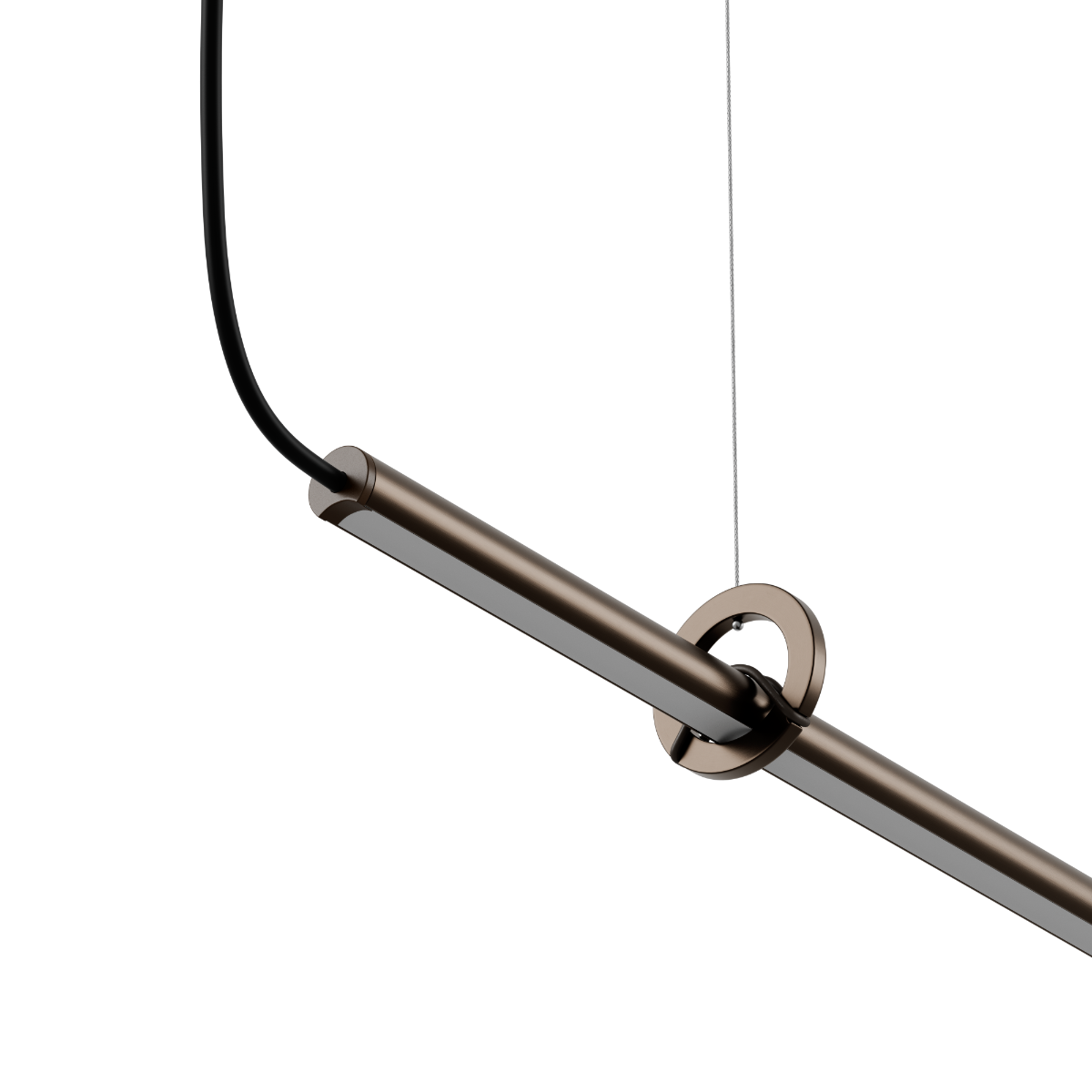 Ease 180 hanglamp boven de eettafel in brons van sackit op een witte achtergrond