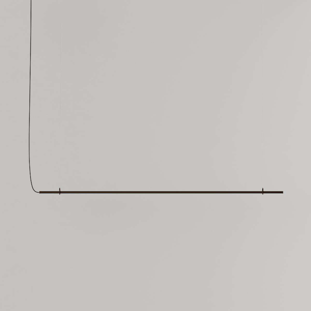 Ease 180 hanglamp boven de eettafel in brons van sackit aan, met warm licht