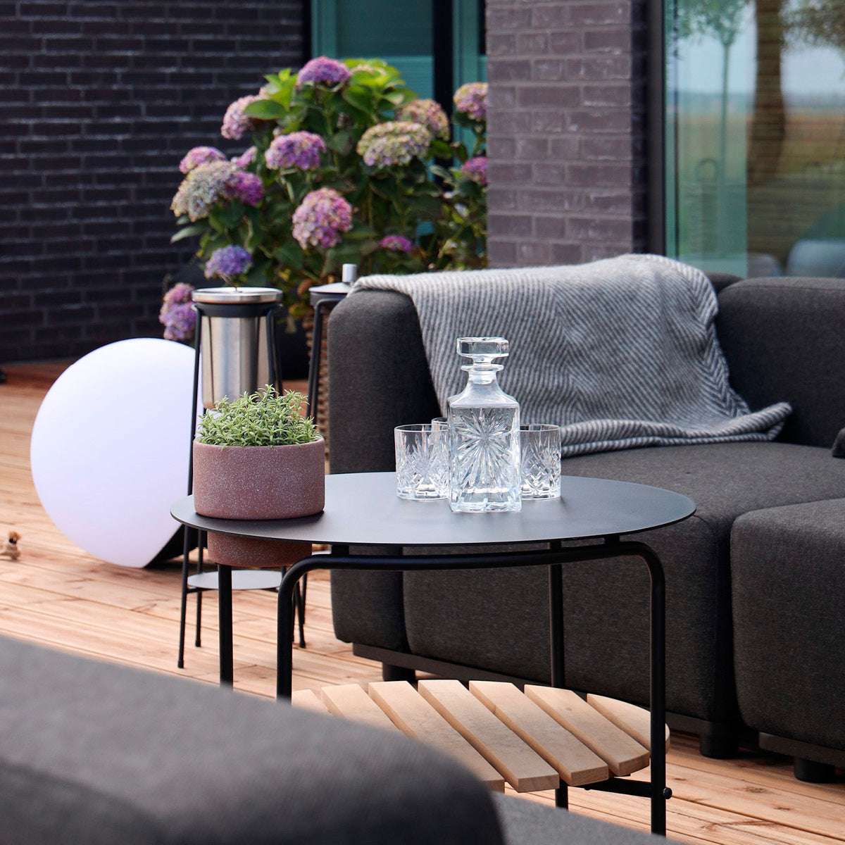 Patio Sofa Table - Ø70