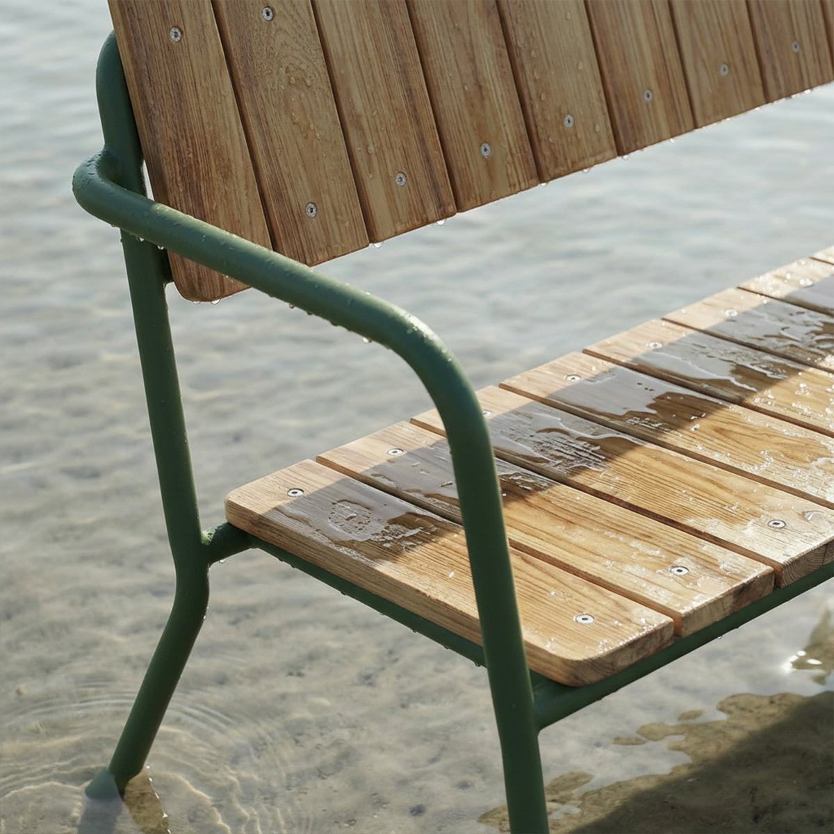 Kirra Patio Bench - Buitenbank van FSC®-teak en gepoedercoat aluminium