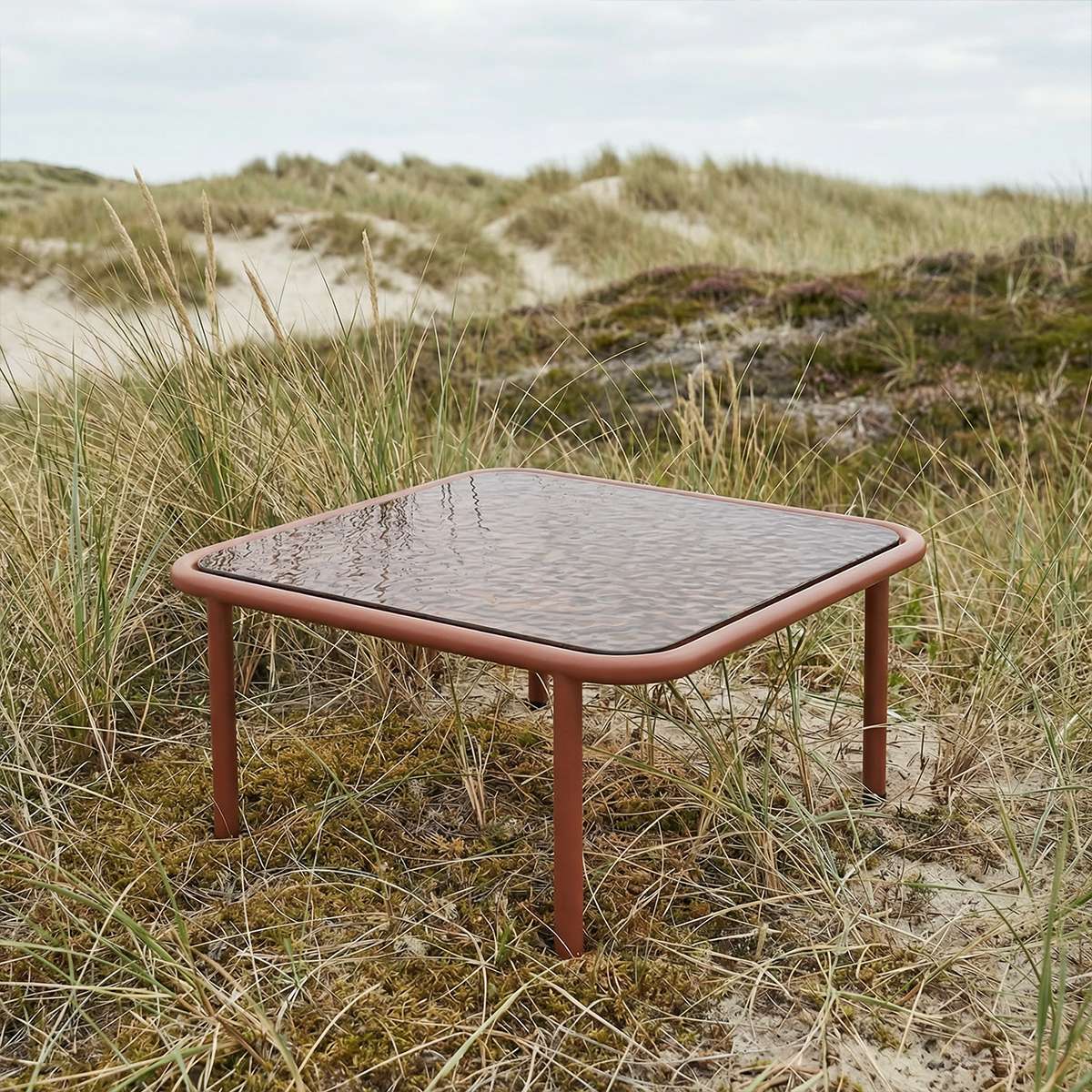 Mollis Coffee Table in Chestnut van sackit buiten gestyled
